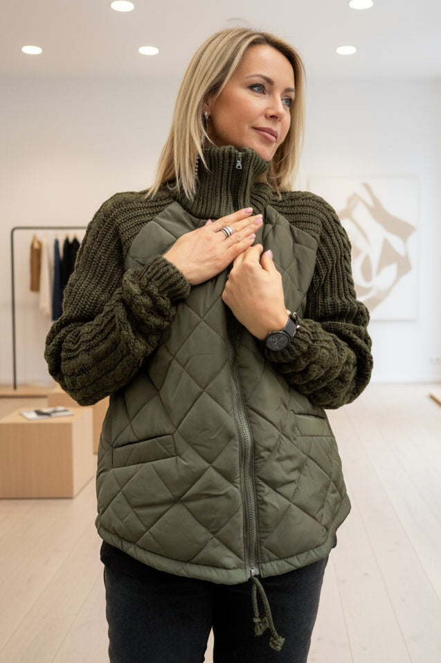 Priscilla™ | Chaqueta Suave y Elegante