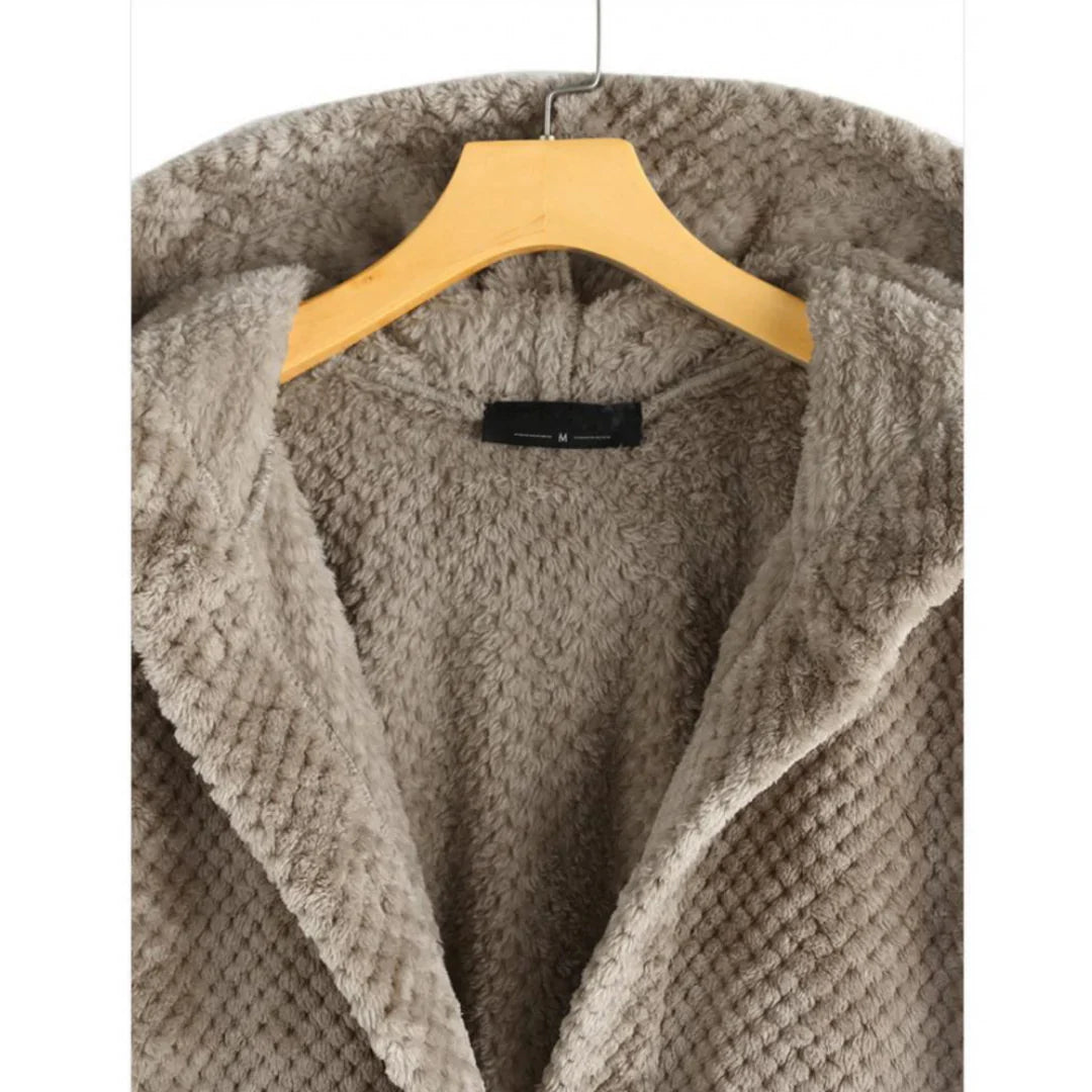 Dana™ | Abrigo de Pana con Capucha