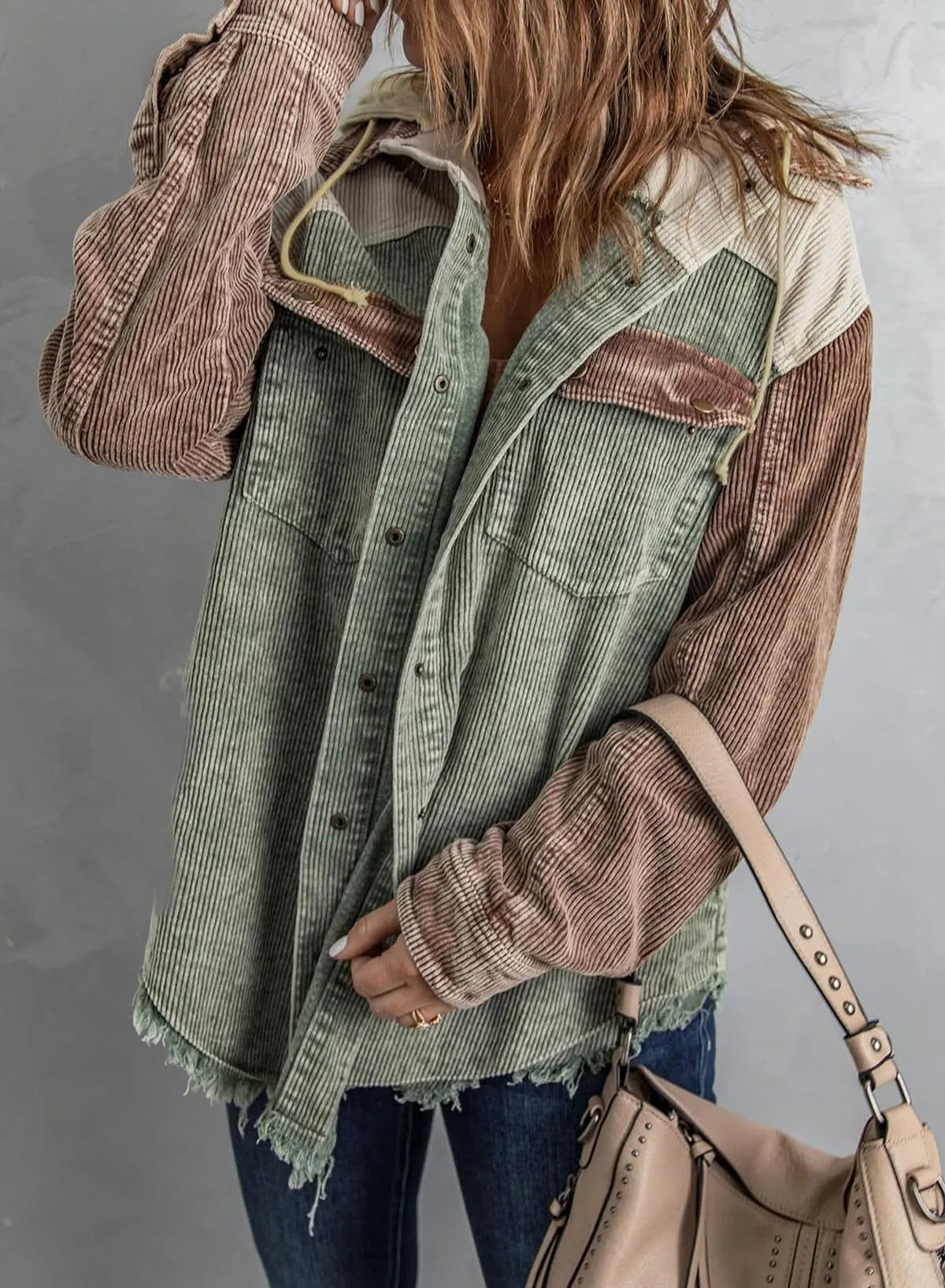 Pomi™ | Chaqueta de Terciopelo Acanalado Tricolor