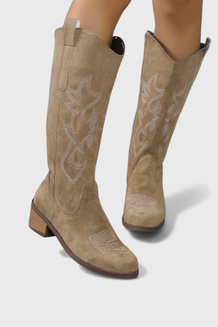 Skye™ | Elegancia Rústica y Confort