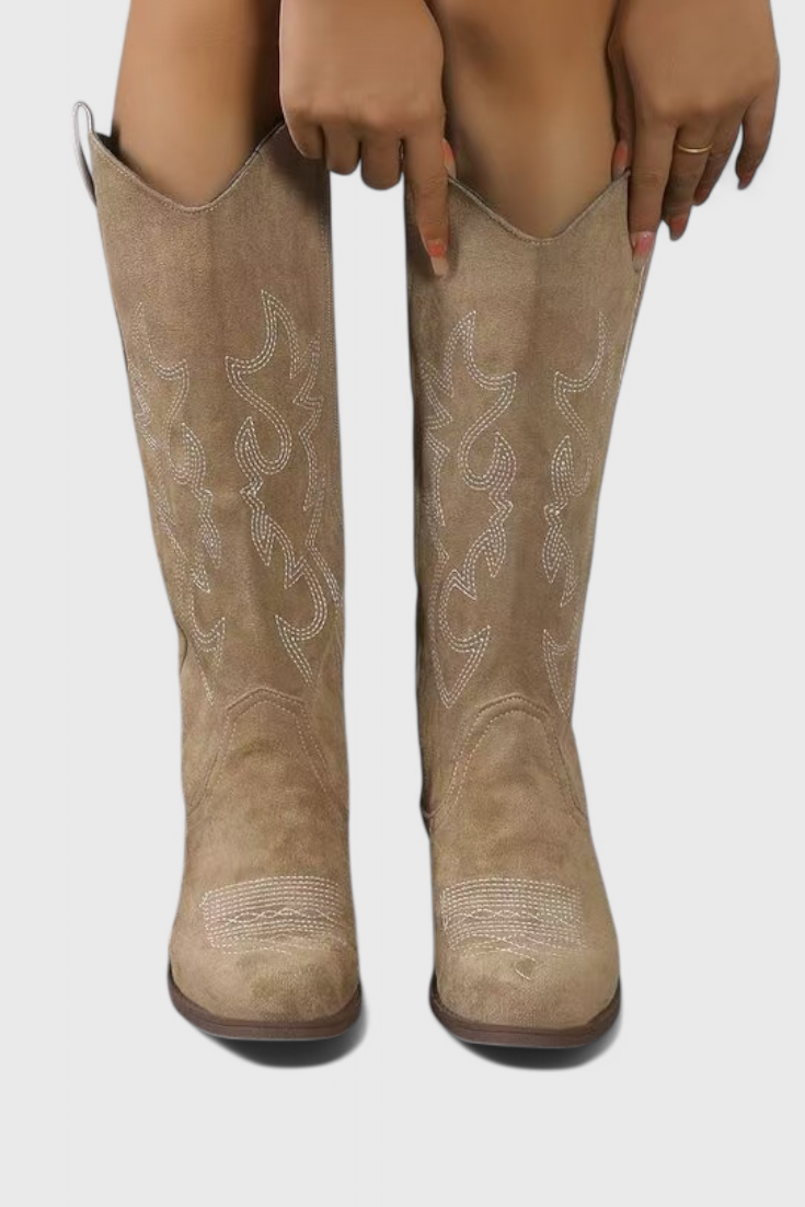 Skye™ | Elegancia Rústica y Confort