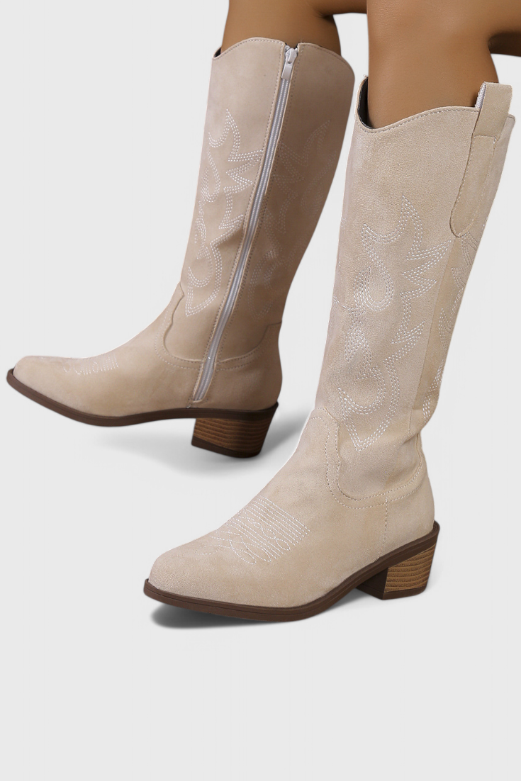 Skye™ | Elegancia Rústica y Confort